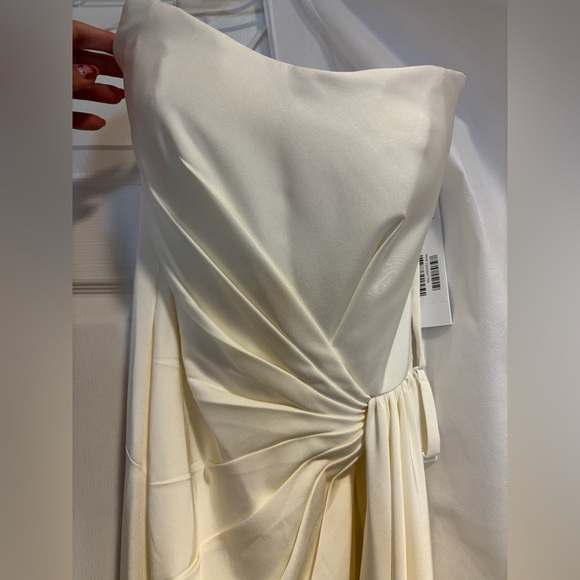 Jovani bridal gown - Picture 1 of 6